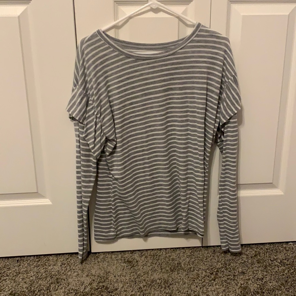 Striped shirt, ruffle on sleeves